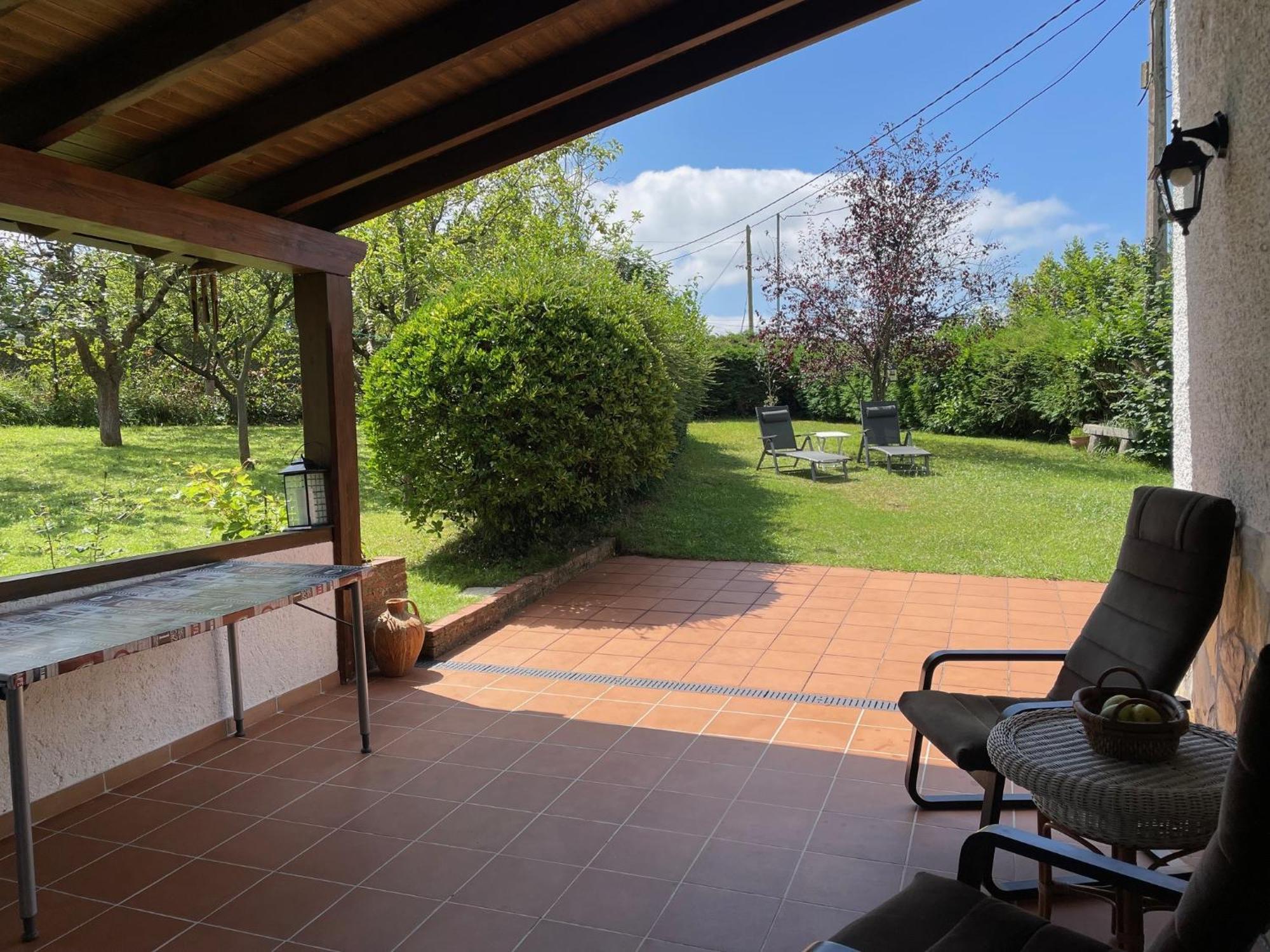 Casa Benjamin Villa Oviedo Exterior photo